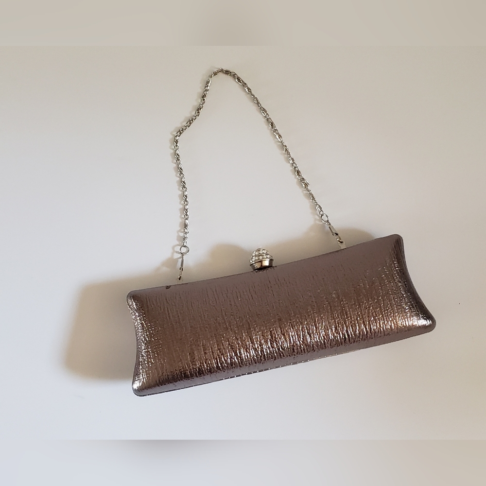 Clutch Metallic Hardcase with Removable Chain and Crystal Accent Closure
